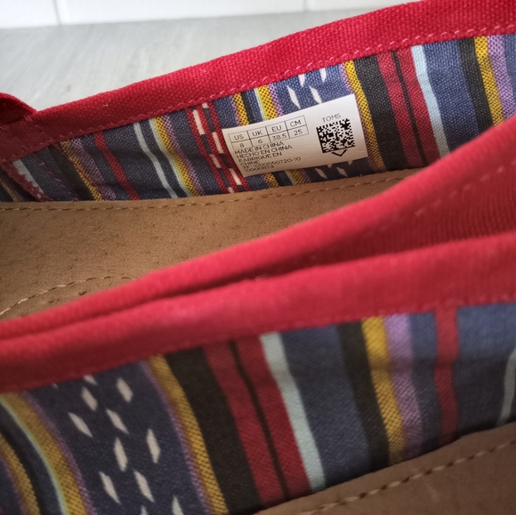 TOMS Classic Red Canvas Alpargaras Women's Size 8 - Picture 14 of 14